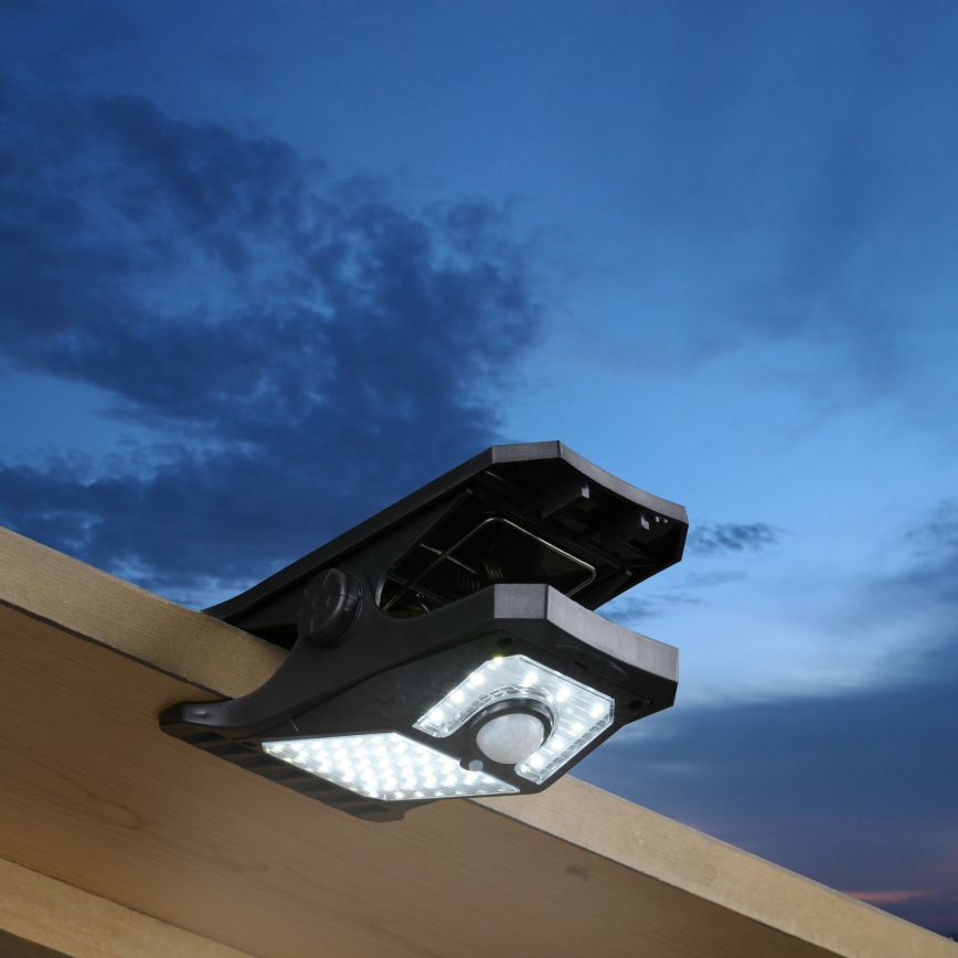 Corp de iluminat LED solar cu senzor Grundig CLIP-ON LED/9W/3,7V IP44