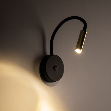 Lampă de perete cu port USB LAGOS 1xG9/6W/5V negru/auriu