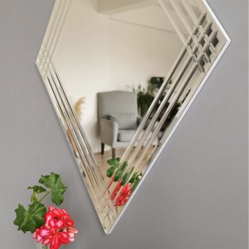Oglindă de perete 68x45 cm argintie